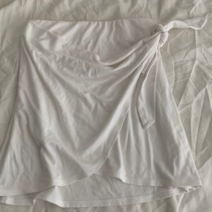 Aritzia Wilfred Saturn Mini Skirt - Size S